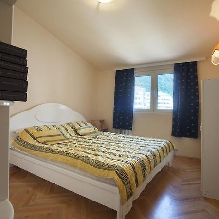 Apartment Mira Budva Luaran gambar