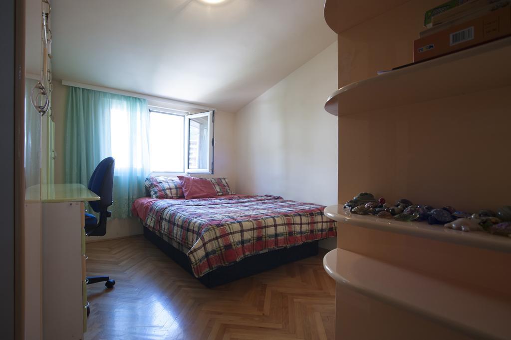 Apartment Mira Budva Luaran gambar