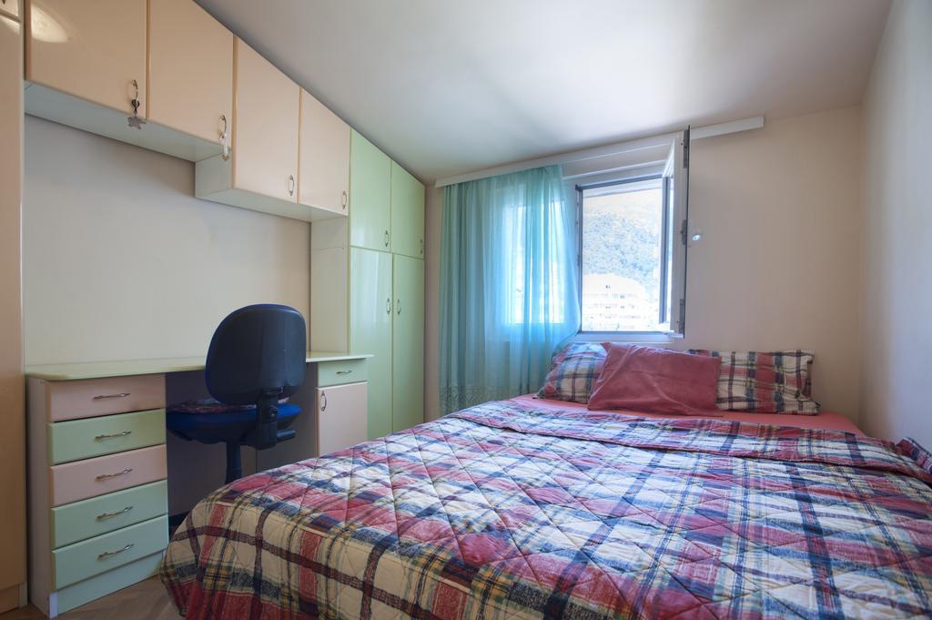 Apartment Mira Budva Luaran gambar