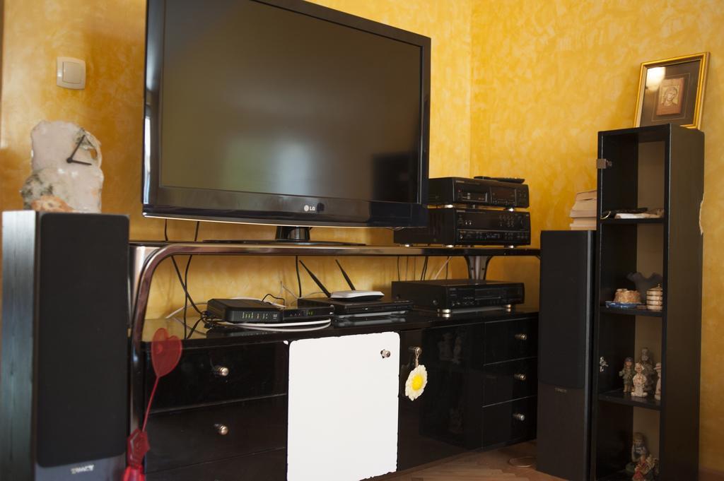 Apartment Mira Budva Luaran gambar
